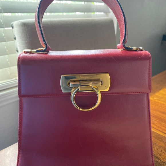 Salvatore Ferragamo Gancini bag - Picture 15 of 15